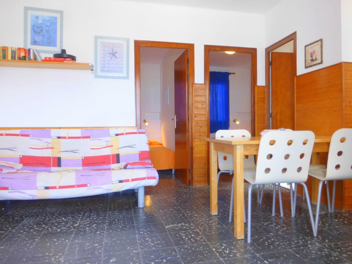 Rentalmar El Capitan Hospitalet De L'Infant Esterno foto