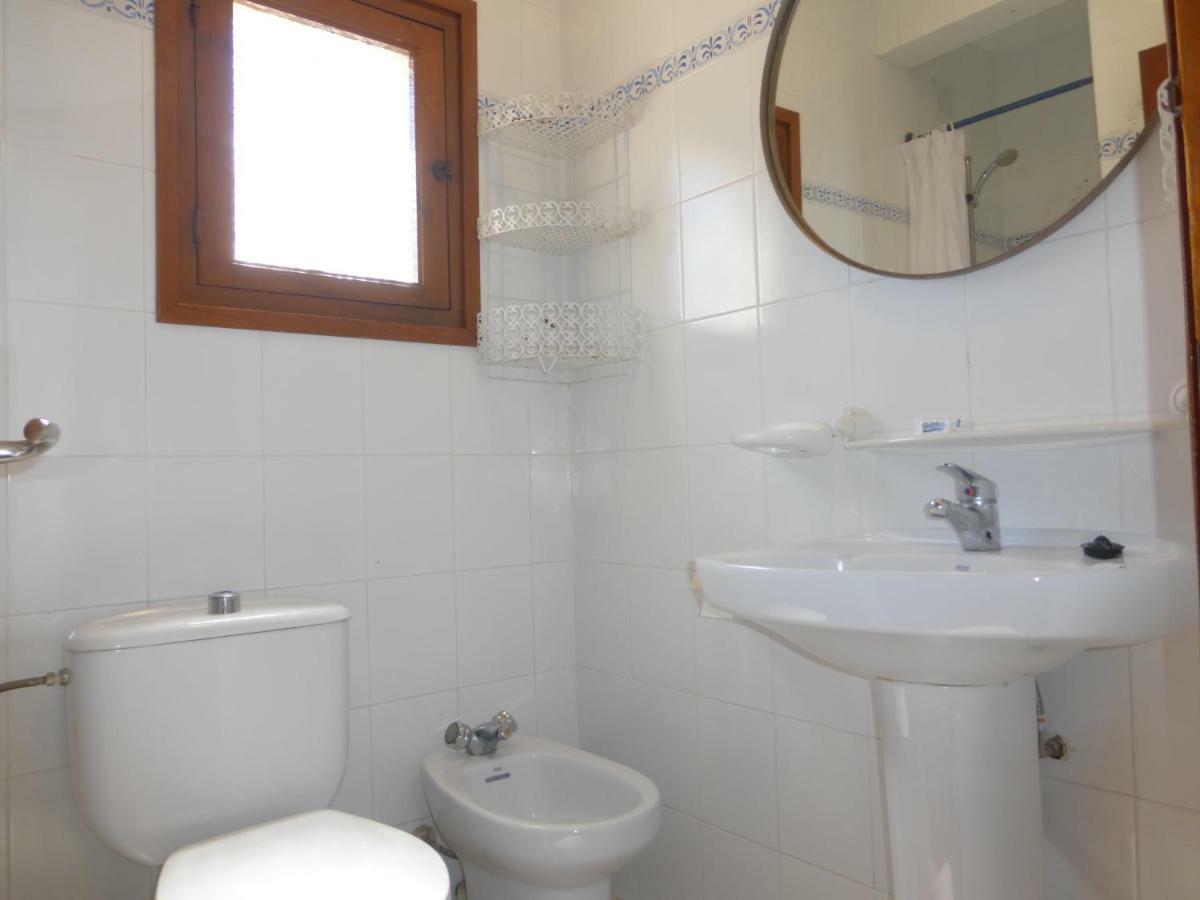 Rentalmar El Capitan Hospitalet De L'Infant Esterno foto