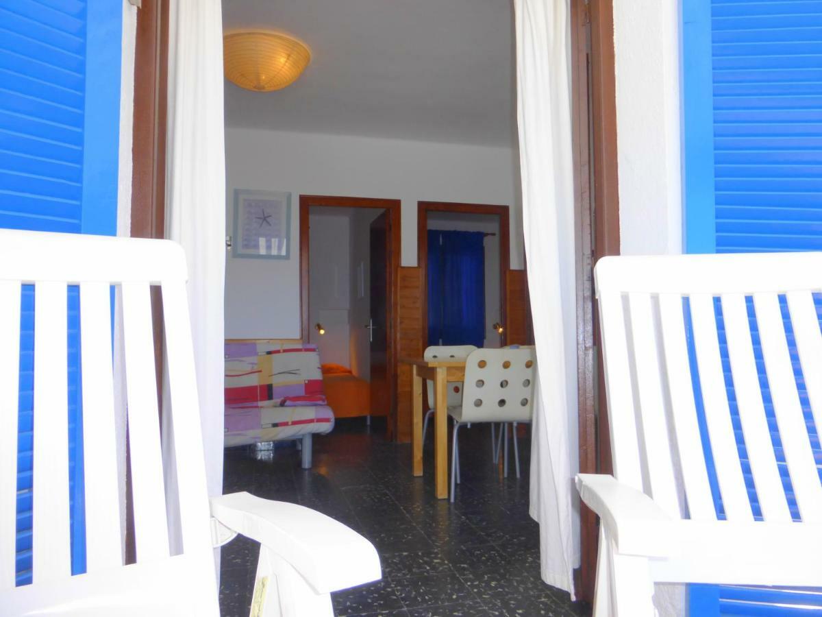 Rentalmar El Capitan Hospitalet De L'Infant Esterno foto