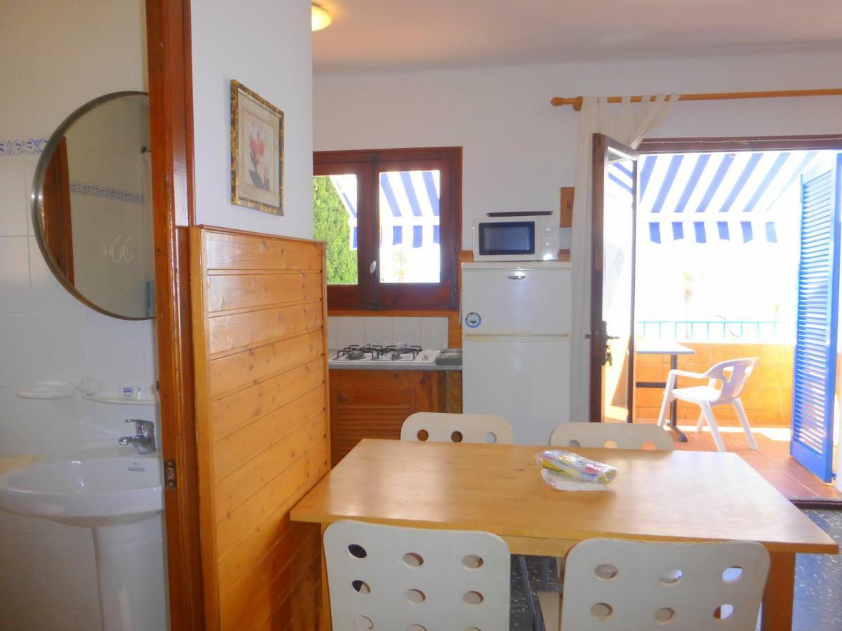 Rentalmar El Capitan Hospitalet De L'Infant Esterno foto